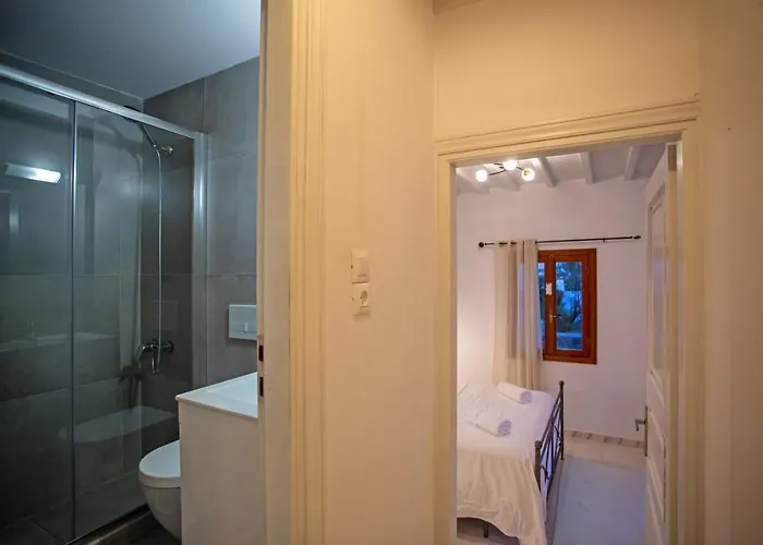 Dimitra * أنو ميرا